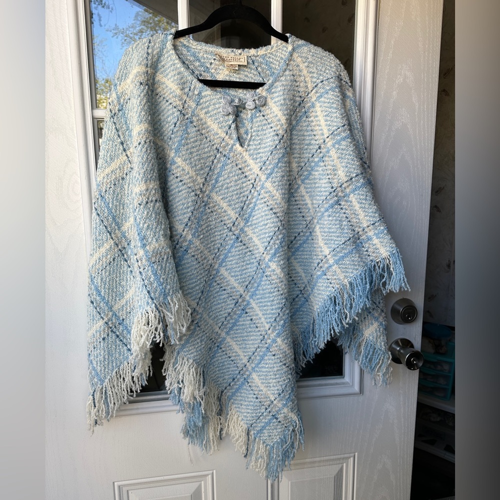 Boyne Valley Weavers alpaca blend shawl